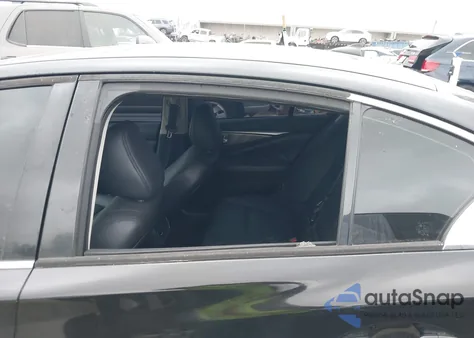 2015 Infiniti Q50 Premium z USA, uszkodzony, nr VIN JN1BV7AR2FM423280